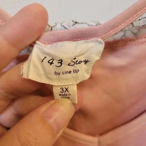 143 Story by Line Up Women's Smocked Waist Lace Sleeves Blouse Plus Size 3x - Picture 5 of 5